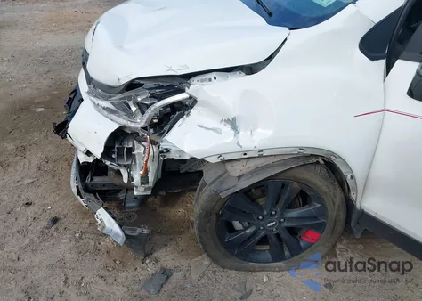 2019 Chevrolet Trax Lt z USA, uszkodzony, nr VIN 3GNCJLSB0KL233562